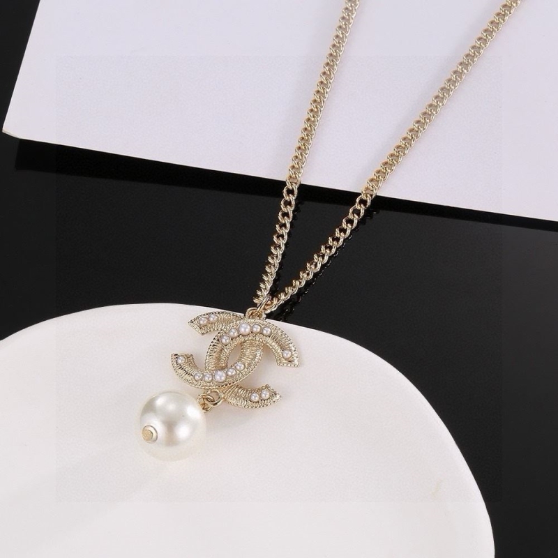 Ch**el necklaces